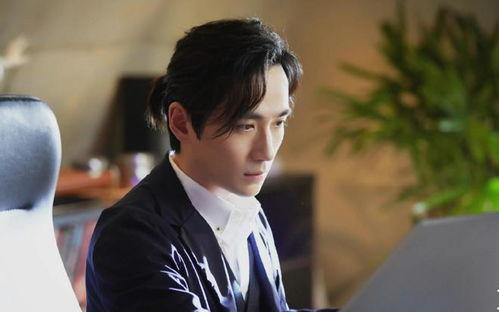 最新八卦爆料朱一龙,神秘女友身份引网友热议